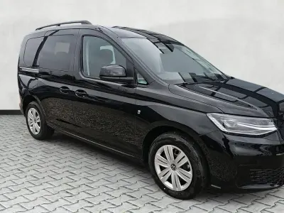 Neu VW Caddy 116 PS (85 kW) 2026 Grenadillschwarz metallic Van / Kleinbus