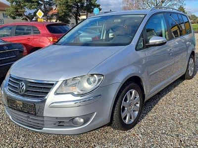 Reflexsilber metallic Gebraucht 2009 VW Touran Highline Van / Kleinbus | 3.500 € (Fairer Preis)