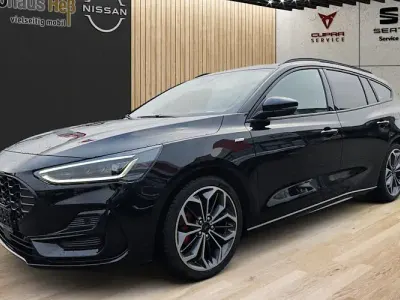 Begagnad Ford Focus ST-Line X 155 HK (114 kW) 2025 Svart Kombi