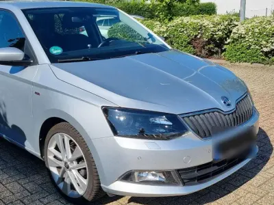 Gebraucht Skoda Fabia Clever 75 PS (55 kW) 2018 Silber Kleinwagen