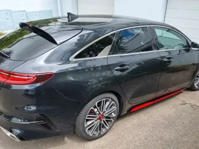 Gebraucht Kia ProCeed GT 204 PS (150 kW) 2019 Schwarz Kombi