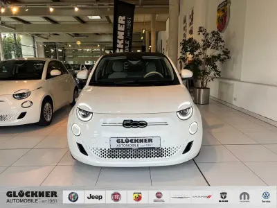 Neu Fiat 500e La Prima 69 kW (95 PS) 2025 Ice weiß Cabrio