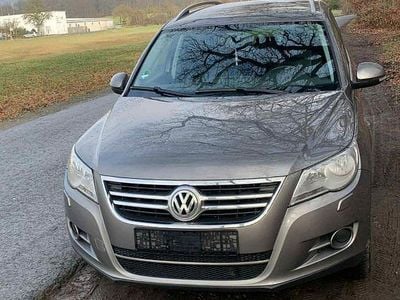 Gebraucht VW Tiguan Sportline 140 PS (102 kW) 2009 Grau SUV