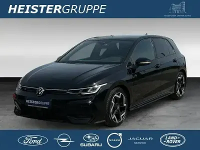 Gebraucht VW Golf VIII R-line 150 PS (110 kW) 2025 Schwarz Limousine