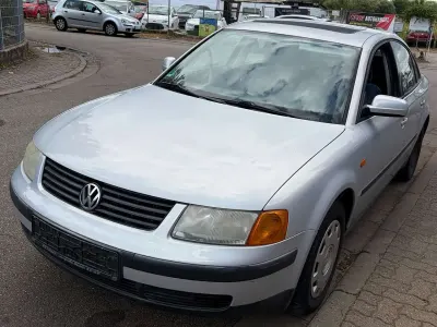Gebraucht VW Passat 125 PS (91 kW) 1997 Silber Limousine