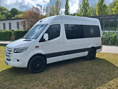 Gebraucht Mercedes Sprinter 163 PS (119 kW) 2024 Weiß Van
