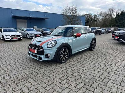 Gebraucht Mini Cooper S 192 PS (141 kW) 2019 Sonderlack ice blue Kleinwagen