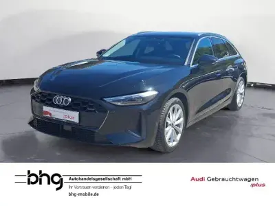 Gebraucht Audi A5 Sport 150 PS (110 kW) 2025 Schwarz Kombi