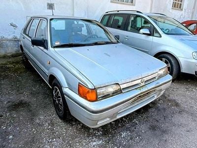 Gebraucht Nissan Sunny 90 PS (66 kW) 1990 Grau Limousine