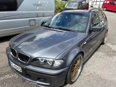 Gebraucht BMW 330 M Sport 231 PS (169 kW) 2002 Grau Kombi