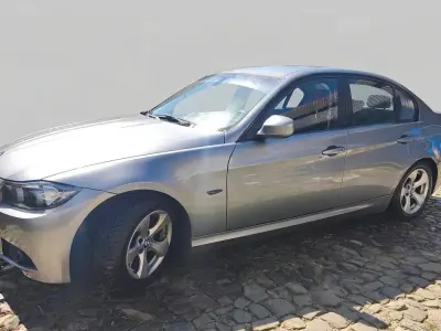 Brugt BMW 320 163 HK (119 kW) 2010 Grå Sedan