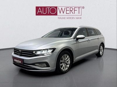 Silber Gebraucht 2023 VW Passat Business Kombi | 25.490 € (Guter Preis)