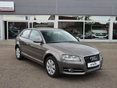Gebraucht Audi A3 Attraction 105 PS (77 kW) 2010 Dakotagrau metallic Kleinwagen