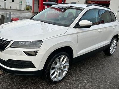 Weiß Gebraucht 2020 Skoda Karoq Style SUV | 21.200 € (Guter Preis)