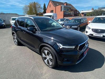 Gebraucht Volvo XC40 Momentum 150 PS (110 kW) 2020 Onyx black SUV