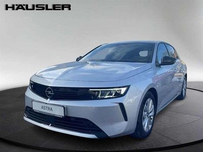 Neu Opel Astra Edition 131 PS (96 kW) 2025 Kristall silber (metallic) Limousine