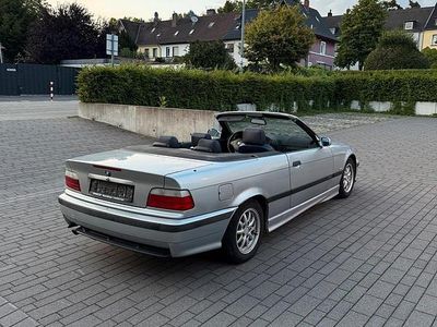 BMW 320 Cabriolet