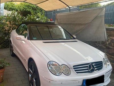 Second-hand Mercedes CLK200 165 CP (121 kW) 2003 Alb Cabrio