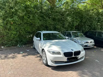 Gebraucht BMW 520 2012 Weiß Kombi