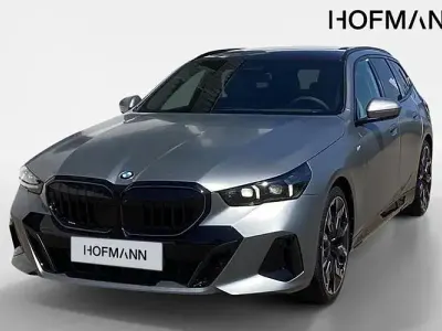 Nouă BMW 540 Comfort Edition 303 CP (222 kW) 2025 Gri Break