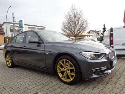 Gebraucht BMW 320 Sport Line 184 PS (135 kW) 2012 Grau Limousine