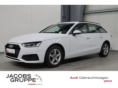 Gebraucht Audi A4 Basis 136 PS (100 kW) 2023 Gletscherweiß metallic Kombi