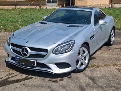 Usata Mercedes SLC200 184 CV (135 kW) 2018 Argento Cabrio