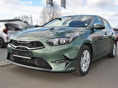 Gebraucht Kia Ceed Vision 101 PS (74 kW) 2025 Grün Kleinwagen