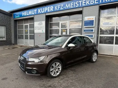 Gebraucht Audi A1 Ambition 122 PS (89 kW) 2012 Braun Kleinwagen
