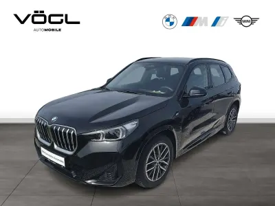 Gebraucht BMW X1 M Sport 197 PS (144 kW) 2024 Saphirschwarz SUV