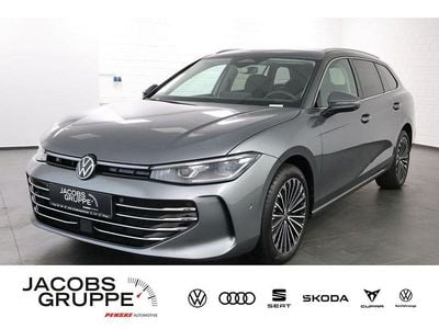 Grau Gebraucht 2024 VW Passat Elegance Kombi | 35.880 € (Fairer Preis)