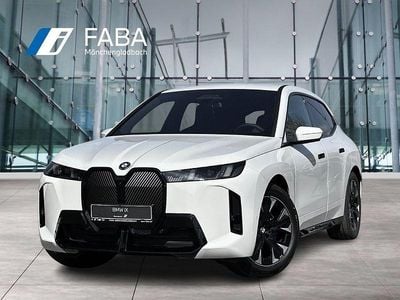 Nouă BMW iX M Sport 300 kW (408 CP) 2026 Alb SUV