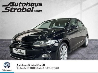 Gebraucht VW Polo Highline 95 PS (69 kW) 2020 Deep black perleffekt Limousine