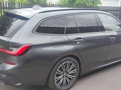 Grau Gebraucht 2020 BMW 318 Kombi | 26.099 € (Teuer)