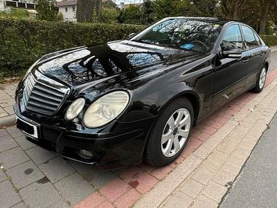 Mercedes E220