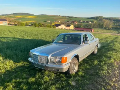 Gebraucht Mercedes 280 SE 185 PS (136 kW) 1984 Blau Limousine