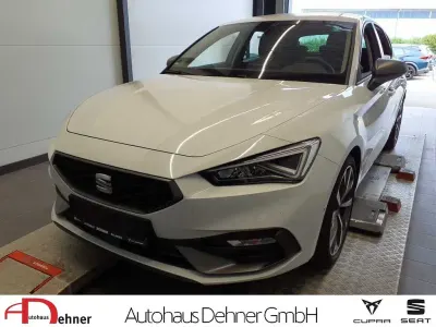 Gebraucht Seat Leon FR 150 PS (110 kW) 2022 Weiß Limousine