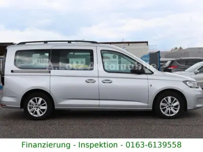 Gebraucht VW Caddy Maxi Life 102 PS (75 kW) 2022 Reflexsilber Van / Kleinbus