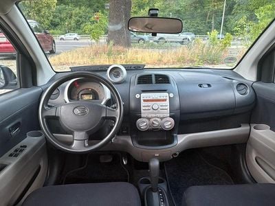 Gebraucht Daihatsu Sirion 70 PS (51 kW) 2008 Blau Kleinwagen