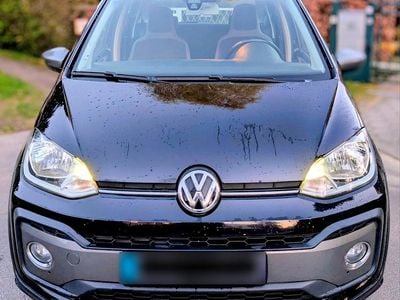Usata VW up! 75 CV (55 kW) 2017 Nero Utilitaria