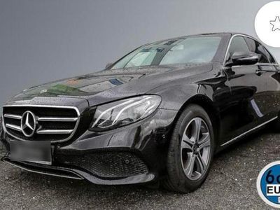 Gebraucht Mercedes E200 Avantgarde 150 PS (110 kW) 2019 Schwarz Limousine
