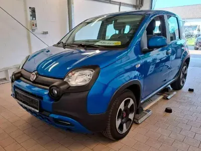 Occasion Fiat Panda 69 ch (50 kW) 2023 Bleue Citadine