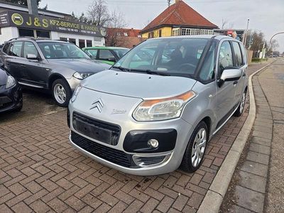 Grau Gebraucht 2009 Citroën C3 Picasso Tendance Van / Kleinbus | 2.990 € (Etwas zu teuer)