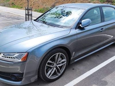 Audi A8L