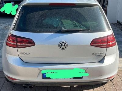 Gebraucht VW Golf VII Highline 150 PS (110 kW) 2016 Grau Kleinwagen