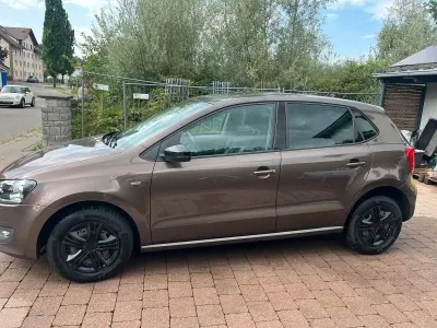 Gebraucht VW Polo 90 PS (66 kW) 2012 Braun Kleinwagen