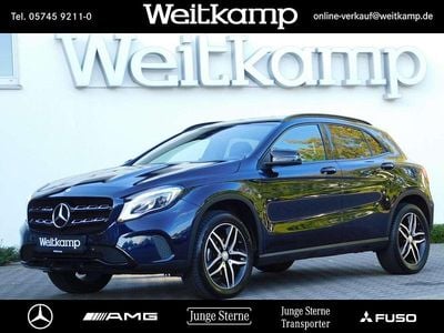 Gebraucht Mercedes GLA200 Urban 136 PS (100 kW) 2017 Lack cavansitblau SUV