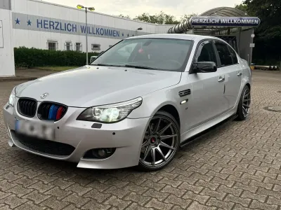 Gebraucht BMW 530 M Sport 280 PS (205 kW) 2005 Silber Limousine