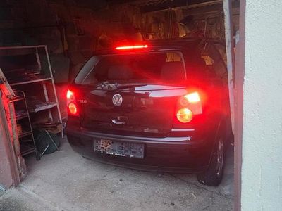 Gebraucht VW Polo 56 PS (41 kW) 2002 Schwarz Kleinwagen