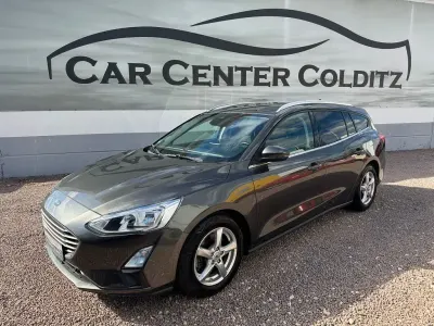 Gebraucht Ford Focus 125 PS (91 kW) 2019 Grau Limousine